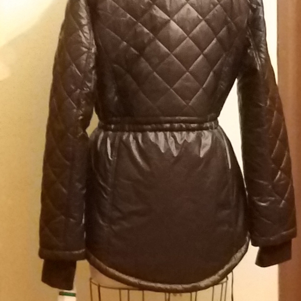 Michael Kors Puffer Jacket - Picture 3 of 11